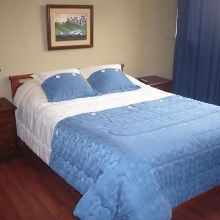 Hostal Tutamanda 2 Quito Bagian luar foto