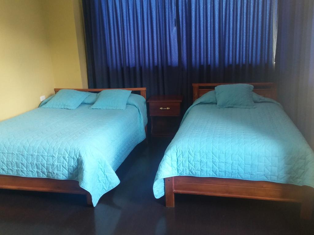 Hostal Tutamanda 2 Quito Bagian luar foto