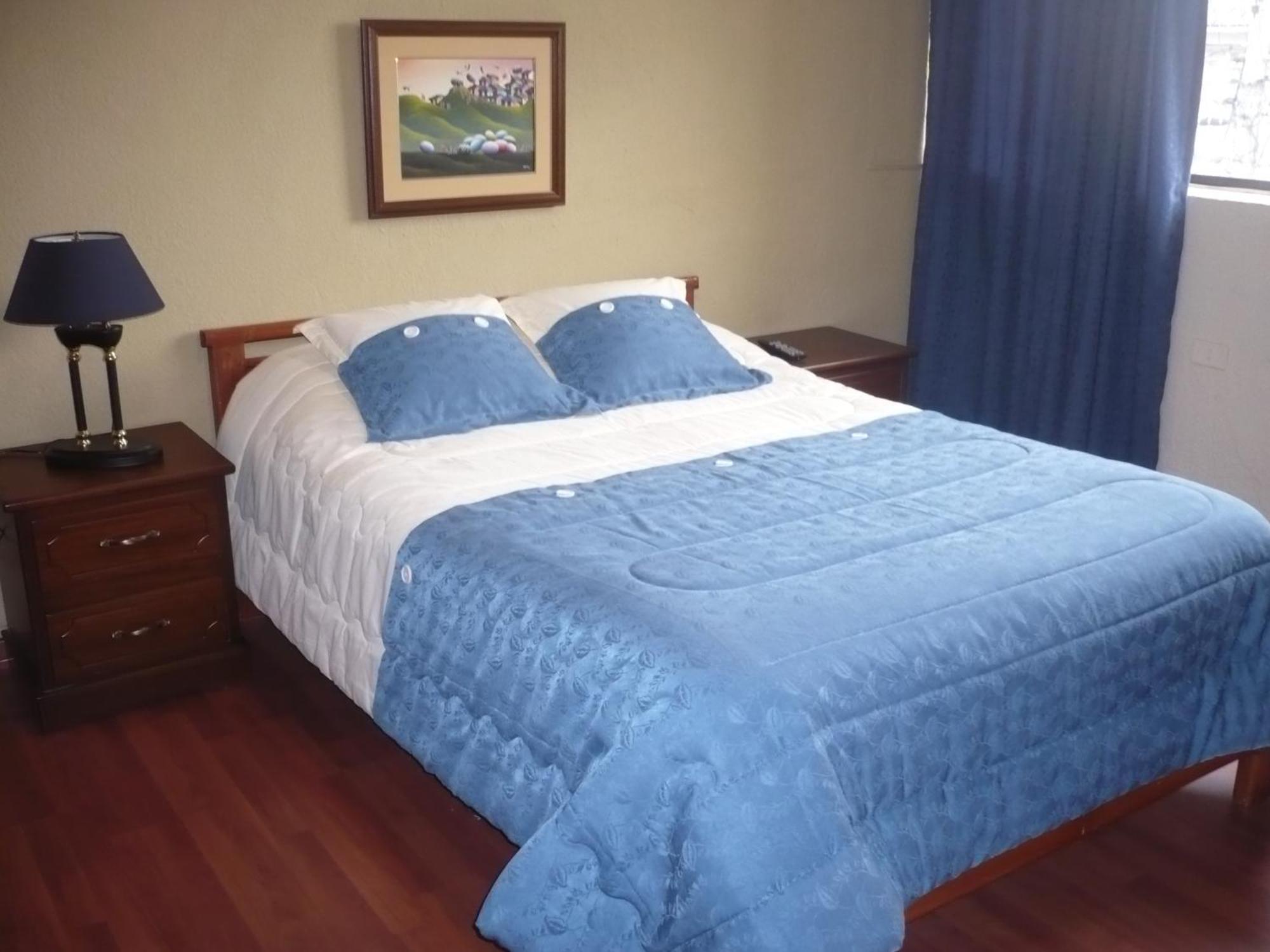 Hostal Tutamanda 2 Quito Bagian luar foto