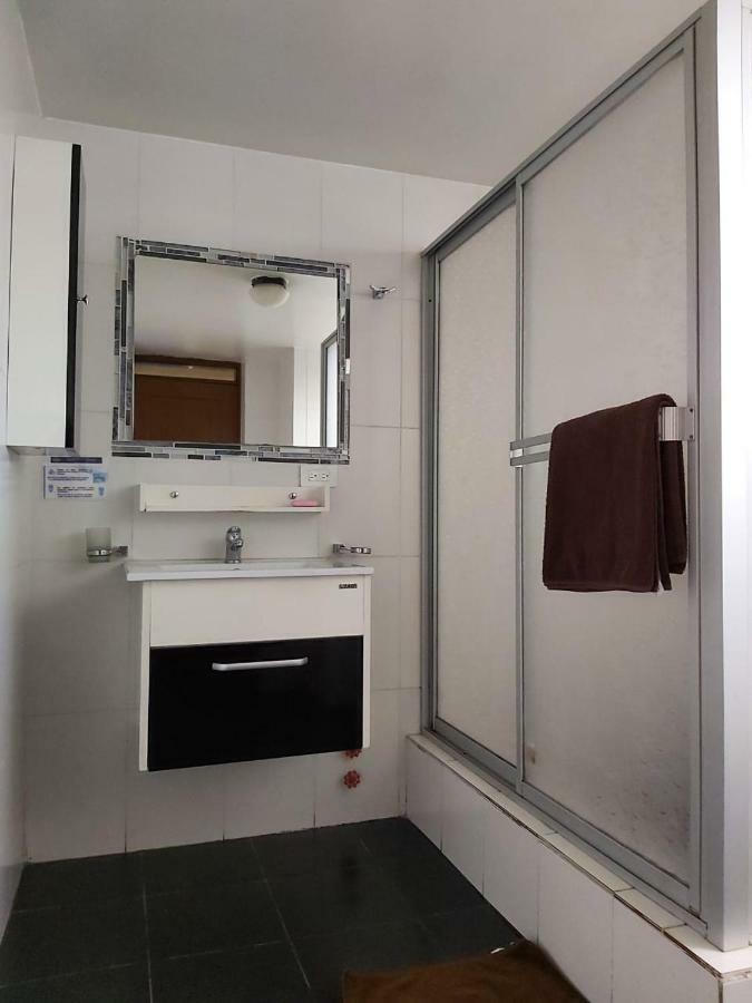 Hostal Tutamanda 2 Quito Bagian luar foto